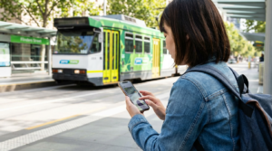 オーストラリアの公共交通アプリ（Opal／Myki）にeSIMは必要？「必要な瞬間」と最適な通信手段を整理