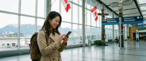 YVR到着直後に困らない「カナダSIM／カナダeSIM」最適解：空港SIMは本当に高い？旅行と長期生活で答えが変わる